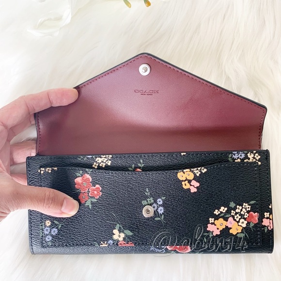 NWT Coach Slim Envelope Canvas Leather Floral Wallet - Picture 2 of 8